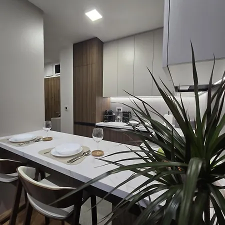 Skyline Apartments Free Parking 诺威萨 外观 照片